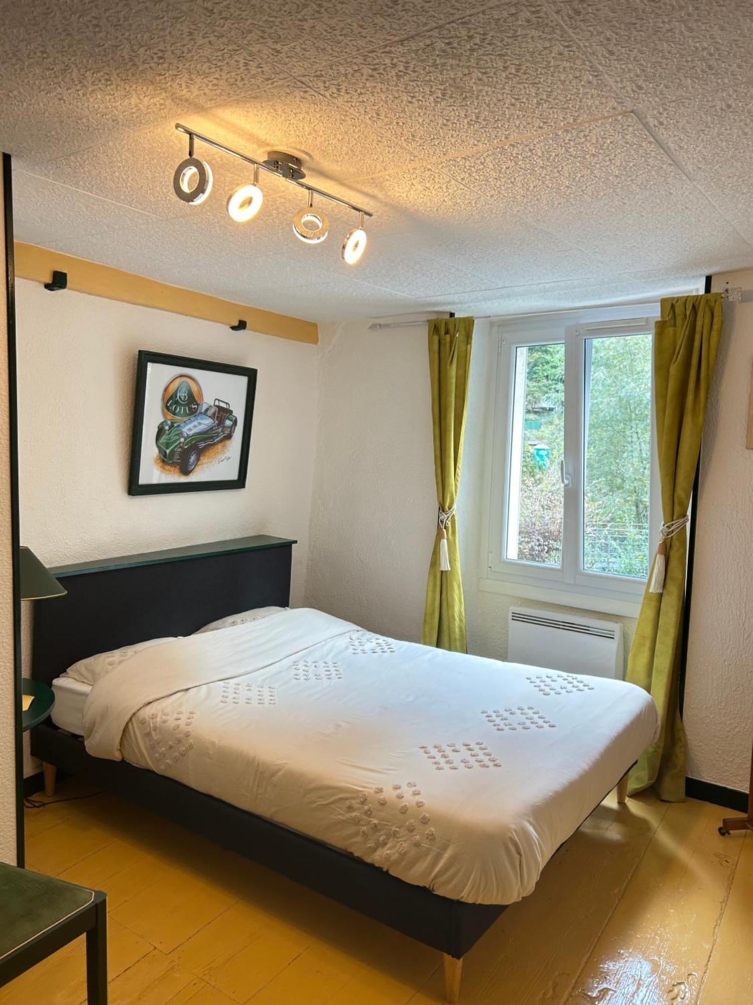 Charmante Maison De Montagne Pour 8 Personnes Livet-et-Gavet 外观 照片